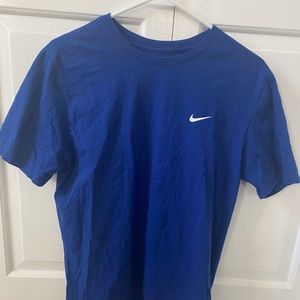 Nike t shirt